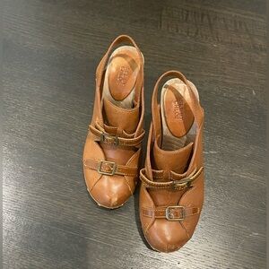 See By Choe Saddle Brown Clog Shoes Size 36